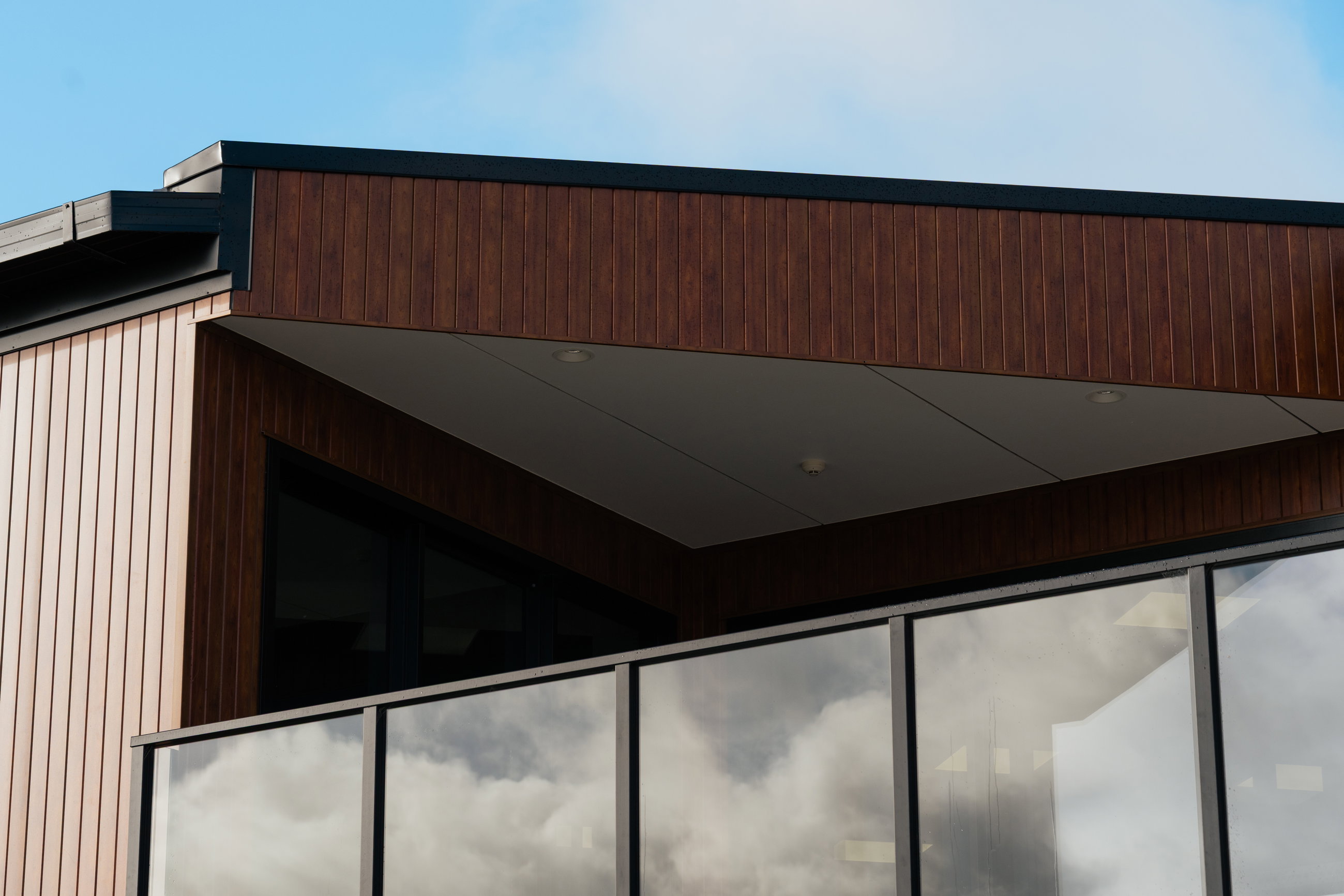 Specifier image