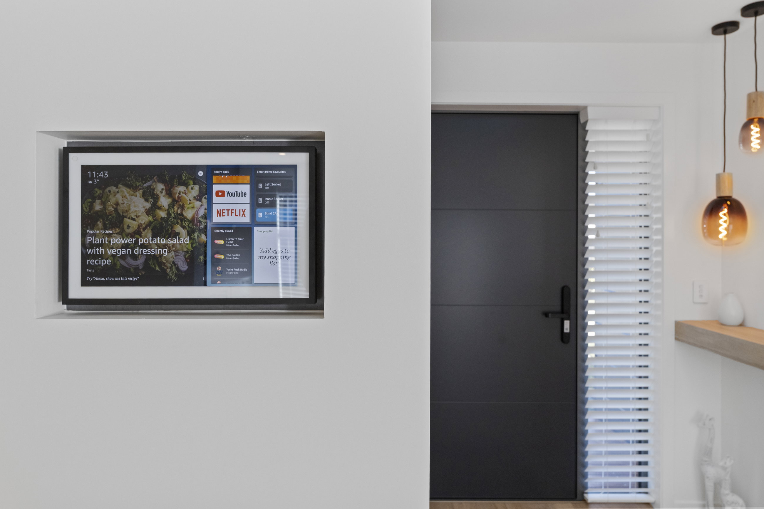 smart technology living in a latitude home